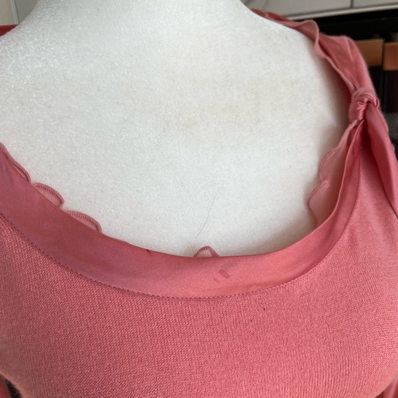 Banana Republic lightweight coral sweater with stain ribbon - Picture 12 of 13